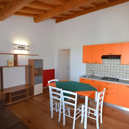 Characteristic In With Pool Apartamento *