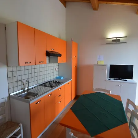 Characteristic In With Pool Apartamento