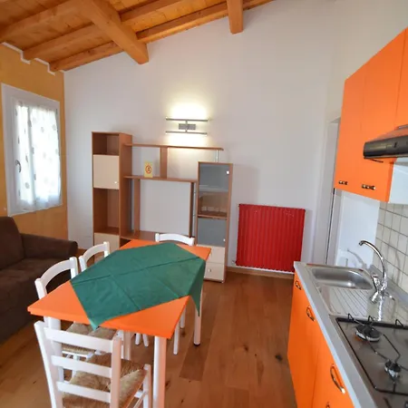 Apartamento Characteristic In With Pool