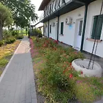 Characteristic In With Pool *