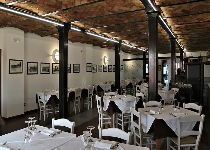 Characteristic In With Pool Appartement