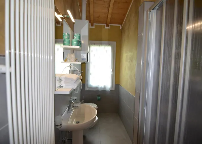 Characteristic In With Pool *