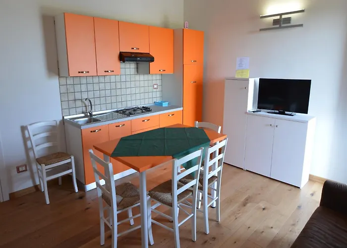 Characteristic In With Pool Apartamento *