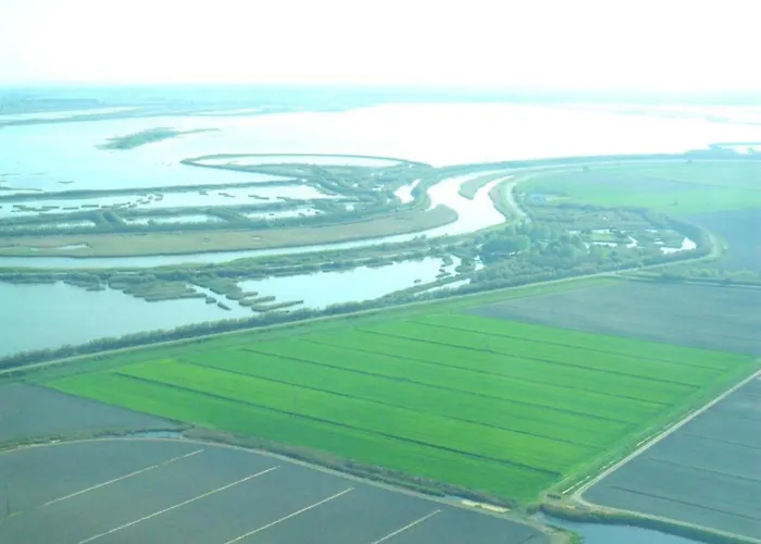 Apartment Characteristic Apartment In Codigoro With Pool *